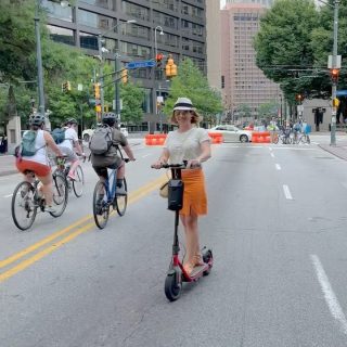 So much fun at @atlantastreetsalive Thanks for organizing it!
.
.
.
#atlanta #atlantaphotographer #atlantaga #outdoors #outdooractivities #summertime #summervibes #summerlook #scooters #electricscooter #alpharettaga #activelifestyle #activities #fun #havingfun #funactivities #atlantastreetsalive