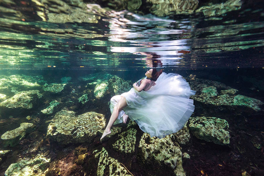 underwater photography in cenote