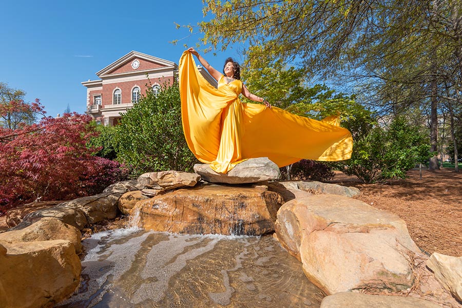 birthday-ideas-photoshoot-over-60-women