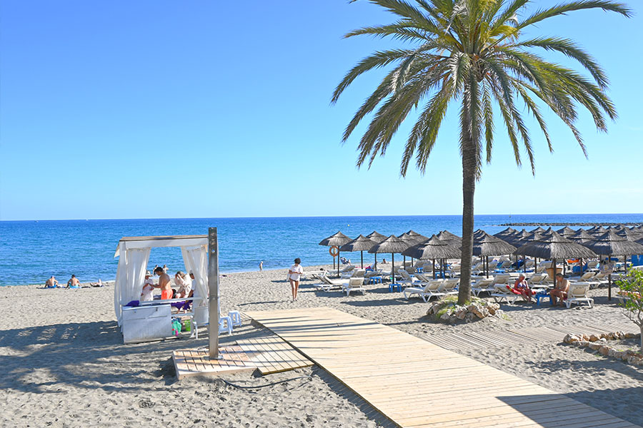 venus-beach-in-marbella